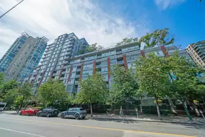 101 1133 Homer Street, Vancouver, BC, Vancouver — Townhouse for sale