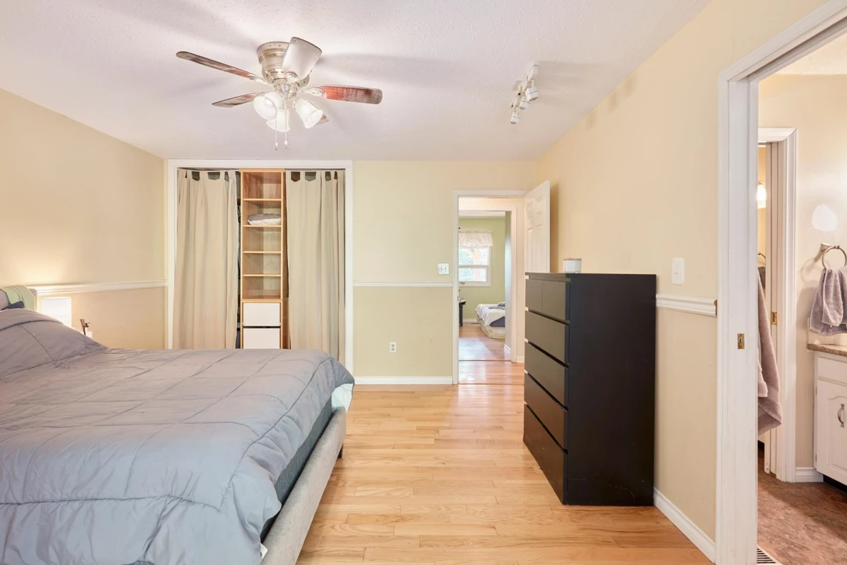 Bedroom 3 Photo of 31747 Viewcrest Avenue, Mission, BC