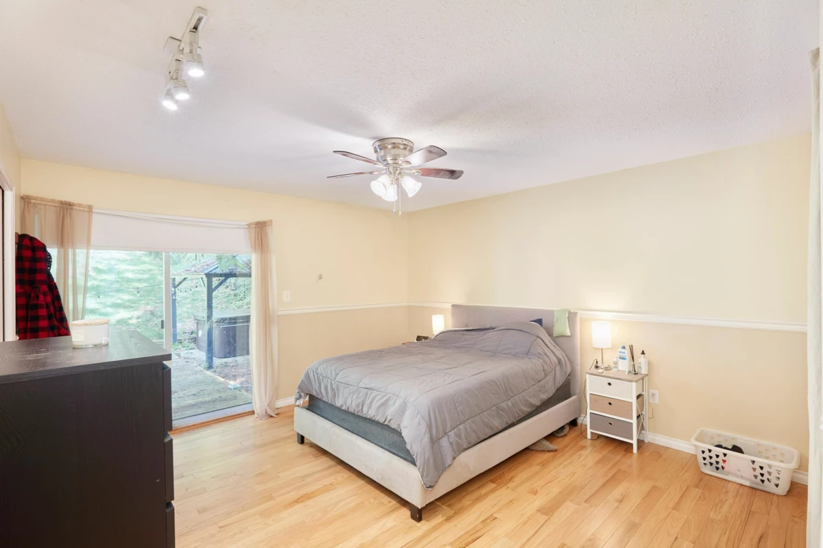 Bedroom 4 Photo of 31747 Viewcrest Avenue, Mission, BC