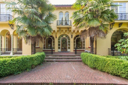 Front exterior of 1850 SW Marine Drive, Vancouver, BC