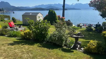1162 Point Road, Gibsons, BC, Gibsons — Single Family Residence for sale