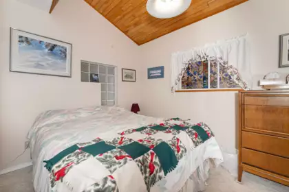Hot Tub / Spa Photo of 1162 Point Road, Gibsons, BC