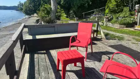 1162 Point Road, Gibsons, BC, Gibsons — Single Family Residence for sale