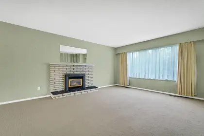 15754 Tulip Drive, Surrey, BC, Surrey — Single Family Residence for sale