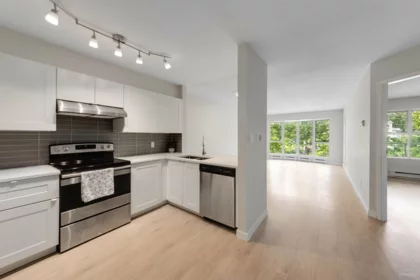 204 8660 Jones Road, Richmond, BC, Richmond — Apartment/Condo for sale