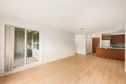 103 5775 Irmin Street, Burnaby, BC, Burnaby — Apartment/Condo for sale