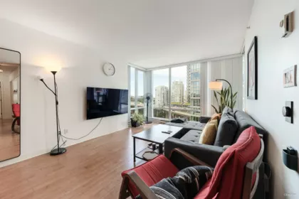 1701 1495 Richards Street, Vancouver, BC, Vancouver — Apartment/Condo for sale