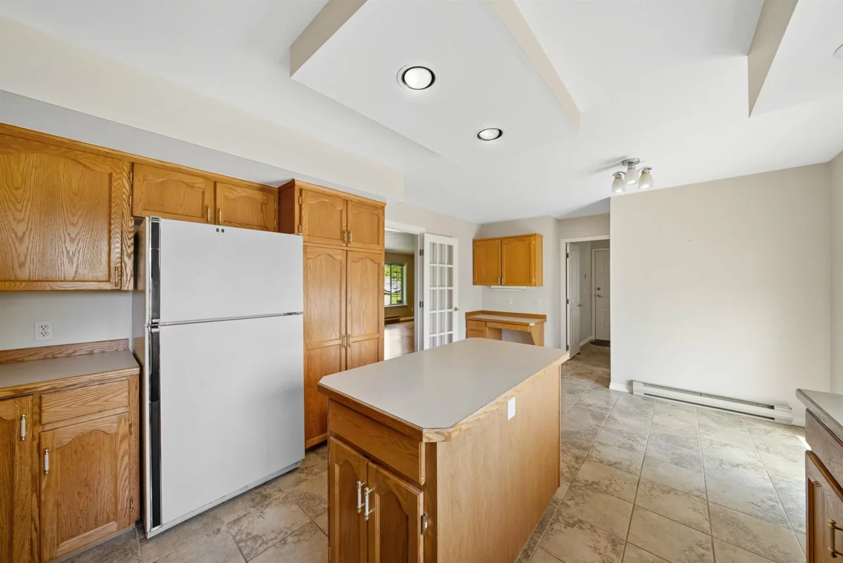 Mudroom Photo of 9338 Clay Street, Mission, BC