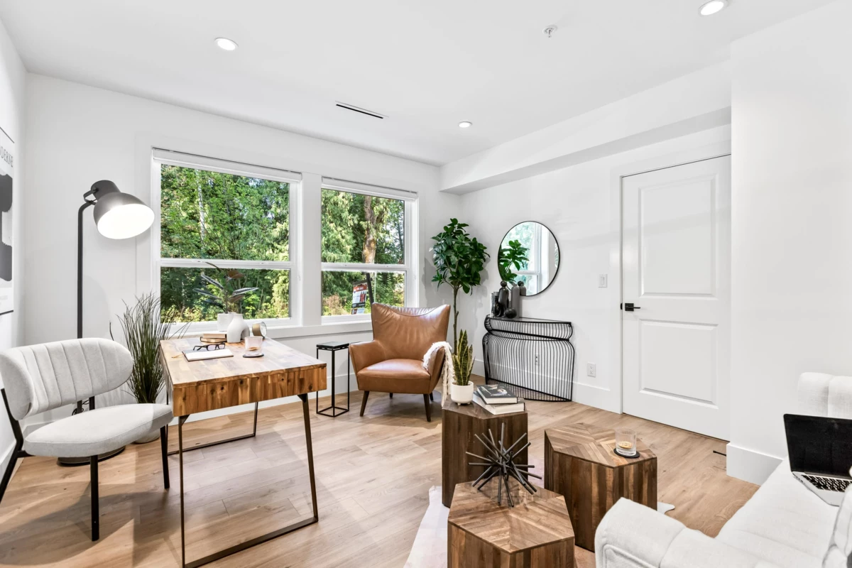 Living Room Photo of 13584 231b Street, Maple Ridge, BC