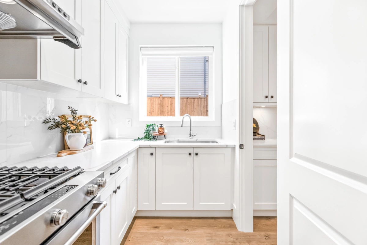 Walk-In Closet Photo of 13584 231b Street, Maple Ridge, BC