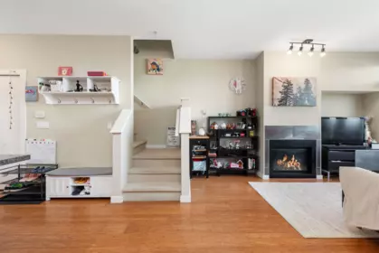 410 6233 London Road, Richmond, BC, Richmond — Apartment/Condo for sale