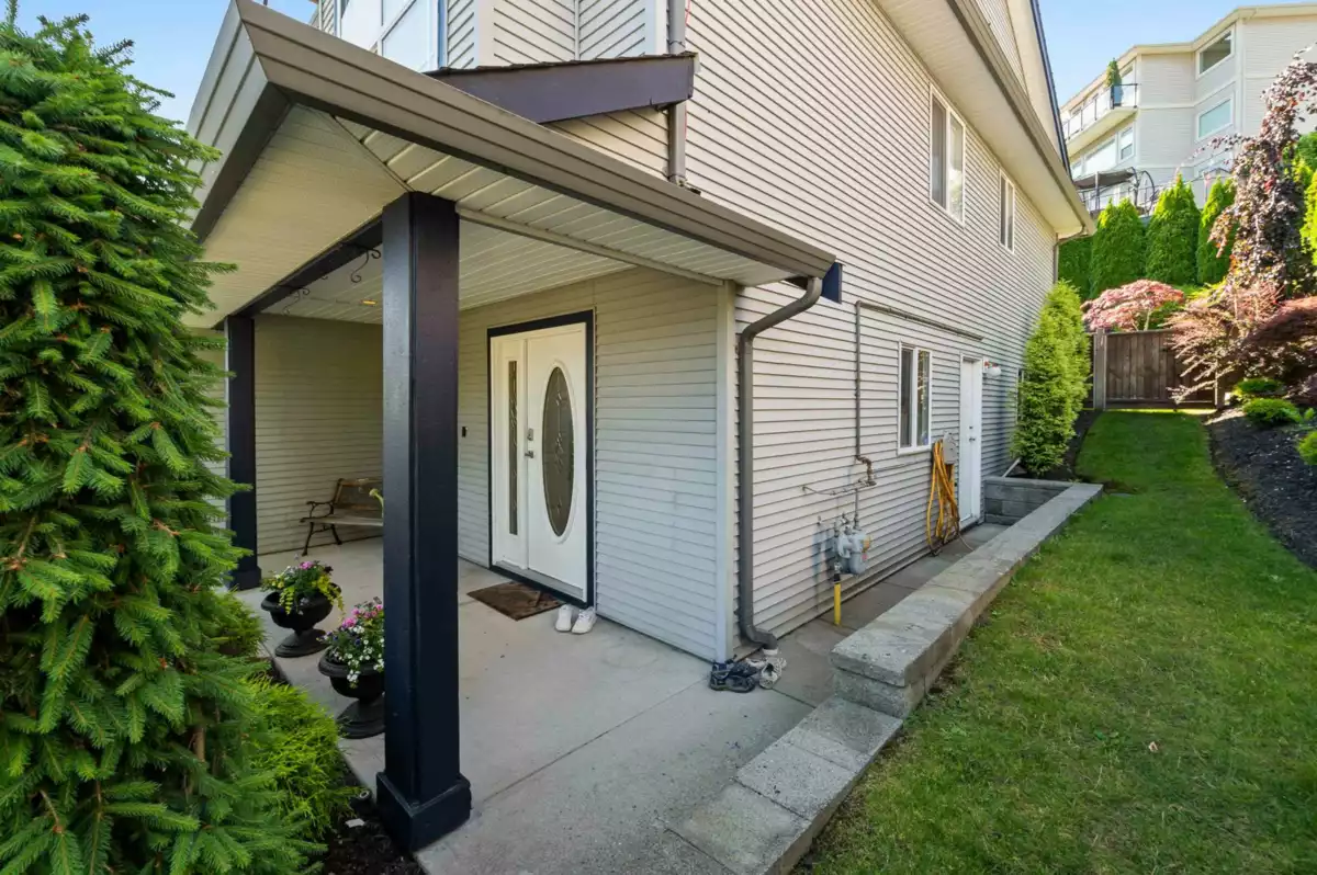 Dining Area Photo of 7923 Topper Drive, Mission, BC