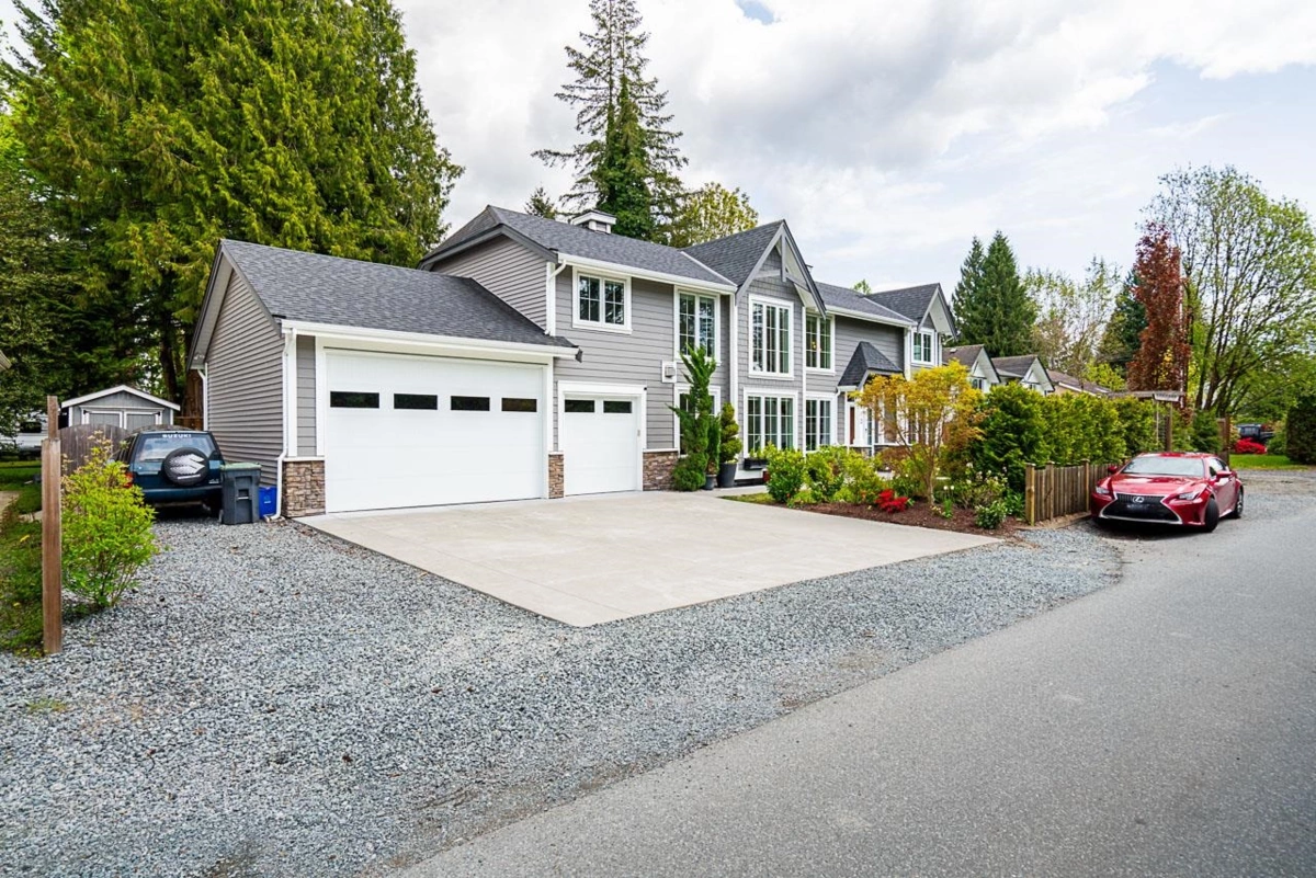 Exterior Front Photo of 5812 244 Street, Langley, BC
