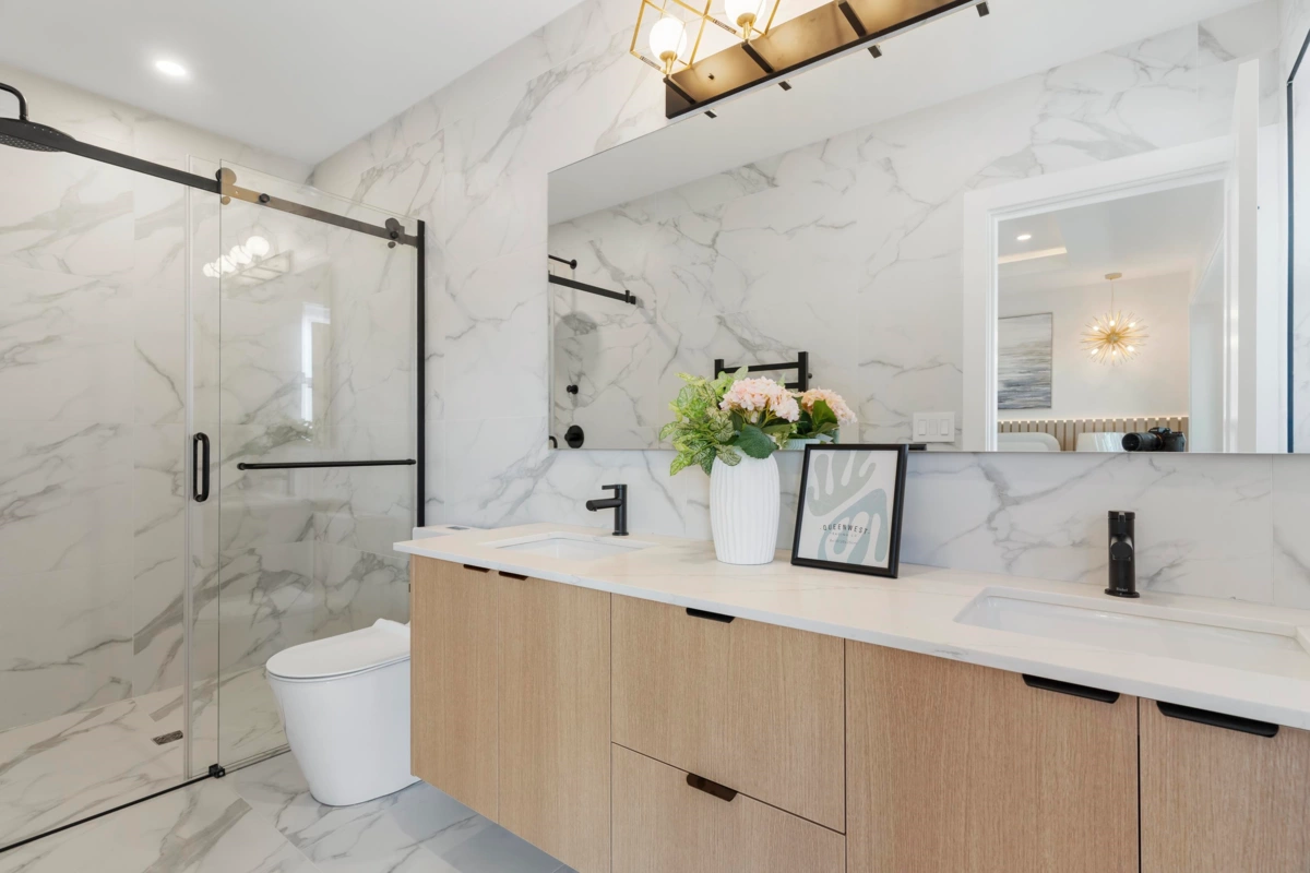 Backyard Photo of 7225 10th Avenue, Burnaby, BC