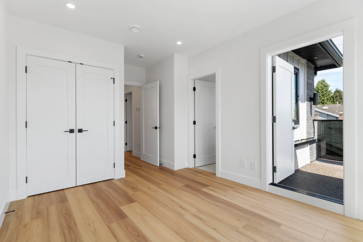 Swimming Pool Photo of 7225 10th Avenue, Burnaby, BC