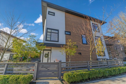 30 7127 193a Street, Surrey, BC, Surrey — Townhouse for sale