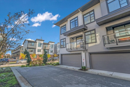 30 7127 193a Street, Surrey, BC, Surrey — Townhouse for sale