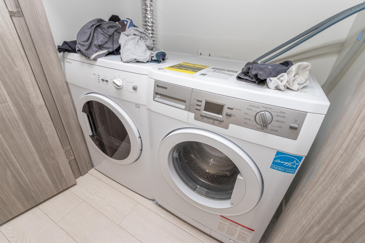 Walk-In Closet Photo of 720 3300 Ketcheson Road, Richmond, BC