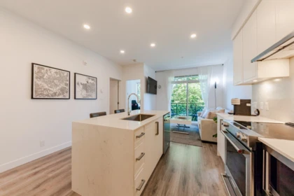 401 700 Clarke Road, Coquitlam, BC, Coquitlam — Apartment/Condo for sale