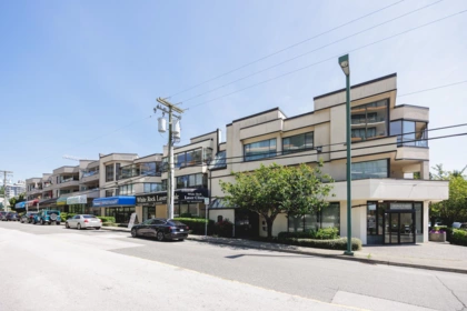 208 1440 George Street, White Rock, BC, White Rock — Apartment/Condo for sale