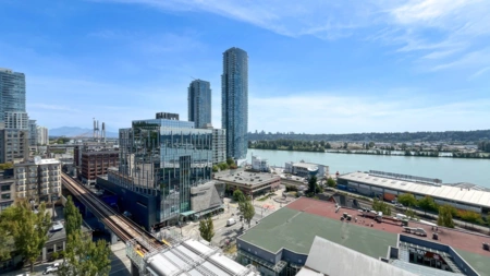 1803 888 Carnarvon Street, New Westminster, BC, New Westminster — Apartment/Condo for sale