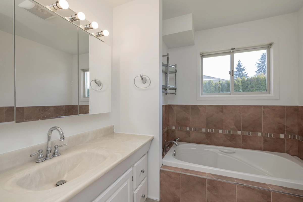 Backyard Photo of 4458 Benz Crescent, Langley, BC