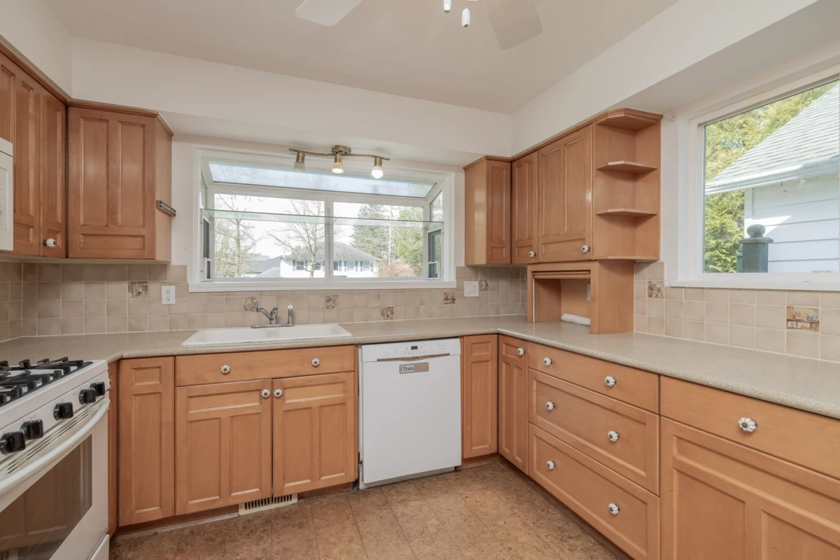 Basement Recreation Room Photo of 4458 Benz Crescent, Langley, BC