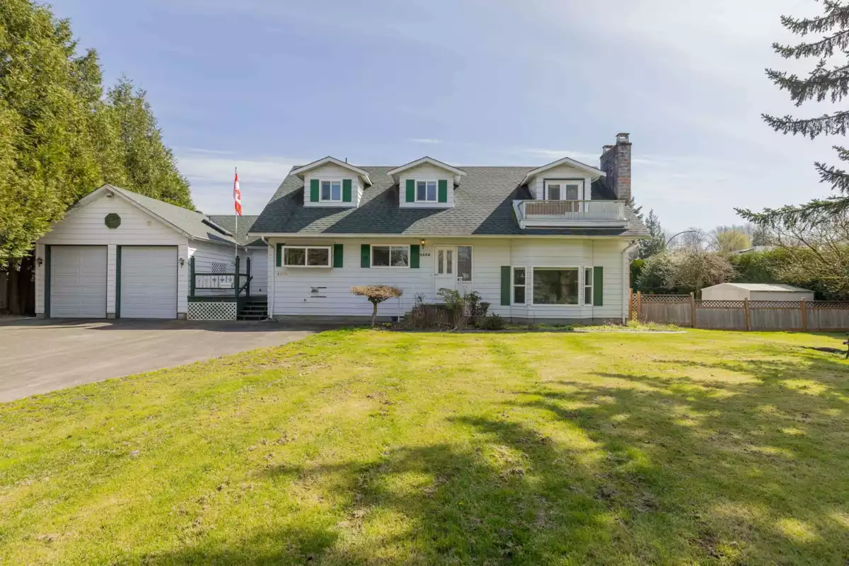 Family Room Photo of 4458 Benz Crescent, Langley, BC