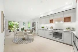303 2015 St. Johns Street, Port Moody, BC, Port Moody, BC, V3H 0N5
