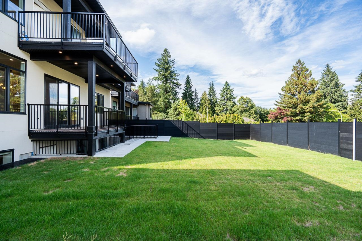 Fitness Center Photo Near 10130 172a Street, Surrey, BC