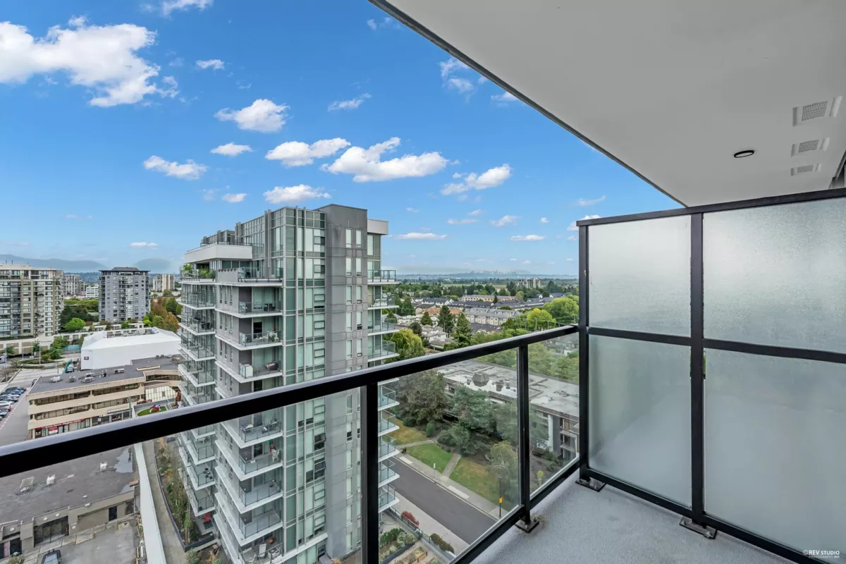 Basement Recreation Room Photo of 1404 6633 Buswell Street, Richmond, BC