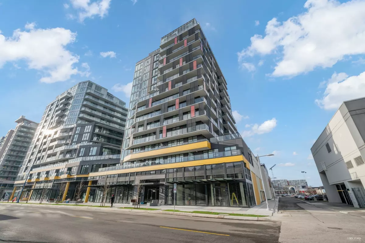 Entry Foyer Photo of 1404 6633 Buswell Street, Richmond, BC