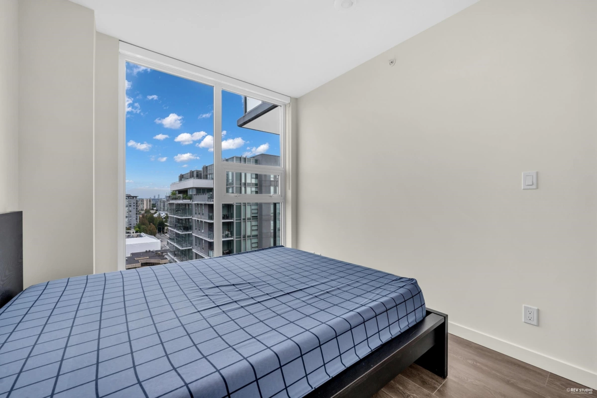 Kitchen Photo of 1404 6633 Buswell Street, Richmond, BC