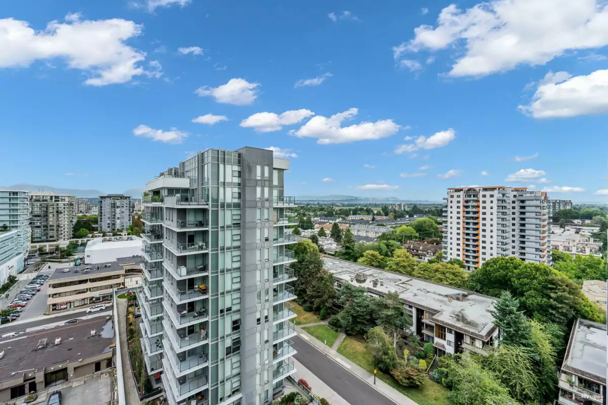 Loft / Bonus Room Photo of 1404 6633 Buswell Street, Richmond, BC