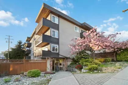 204 241 St. Andrews Avenue, North Vancouver, BC, North Vancouver — Apartment/Condo for sale