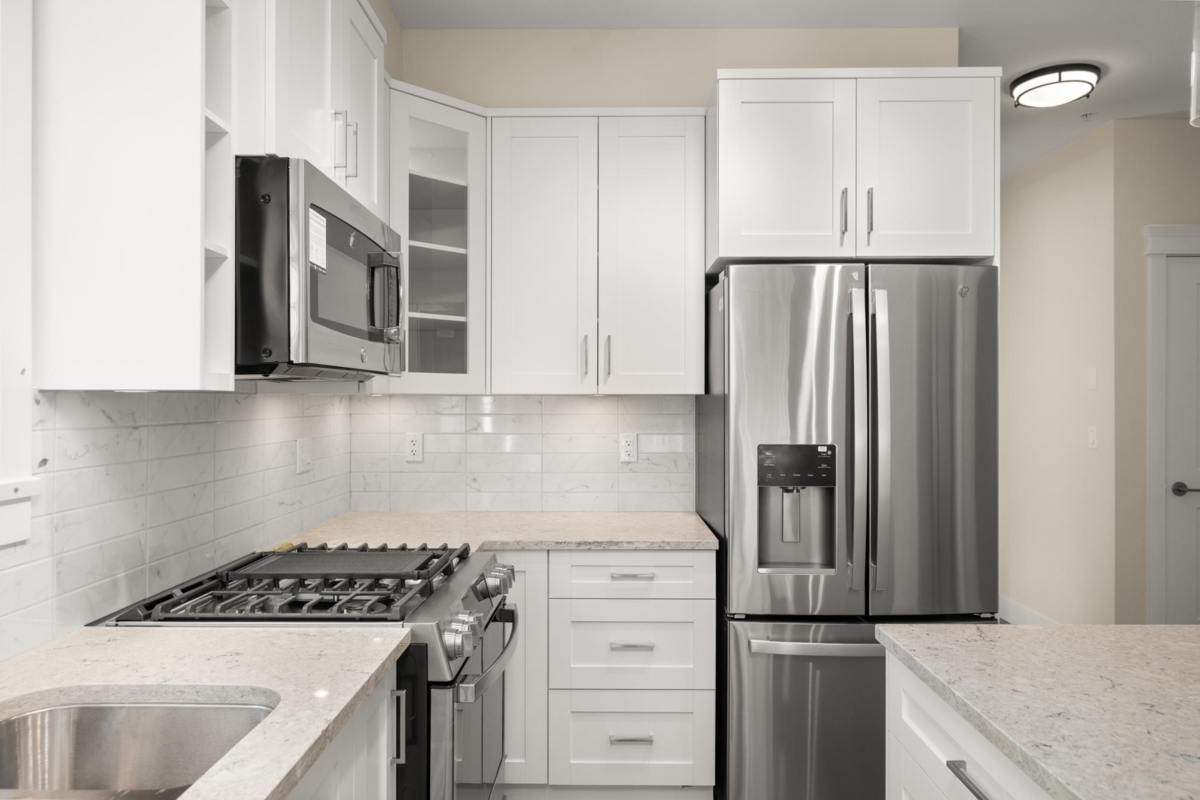 Living Room Photo of 108 20926 83 Avenue, Langley, BC