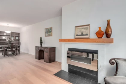 G04 1690 Augusta Avenue, Burnaby, BC, Burnaby — Apartment/Condo for sale