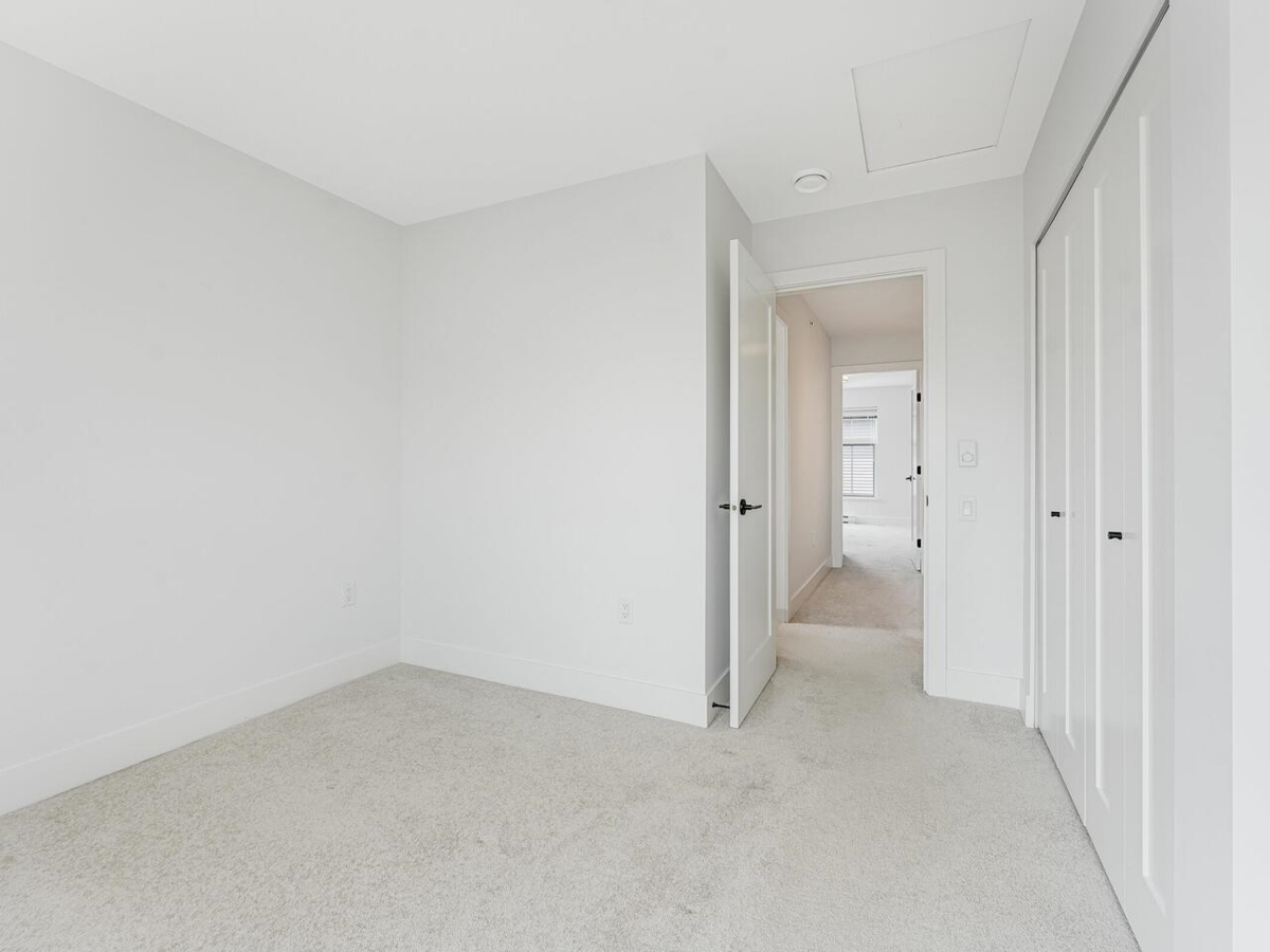Hallway Photo of 34 4726 Orca Way, Tsawwassen, BC