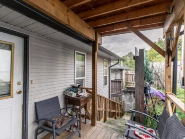 Breakfast Nook Photo of 33369 3rd Avenue, Mission, BC