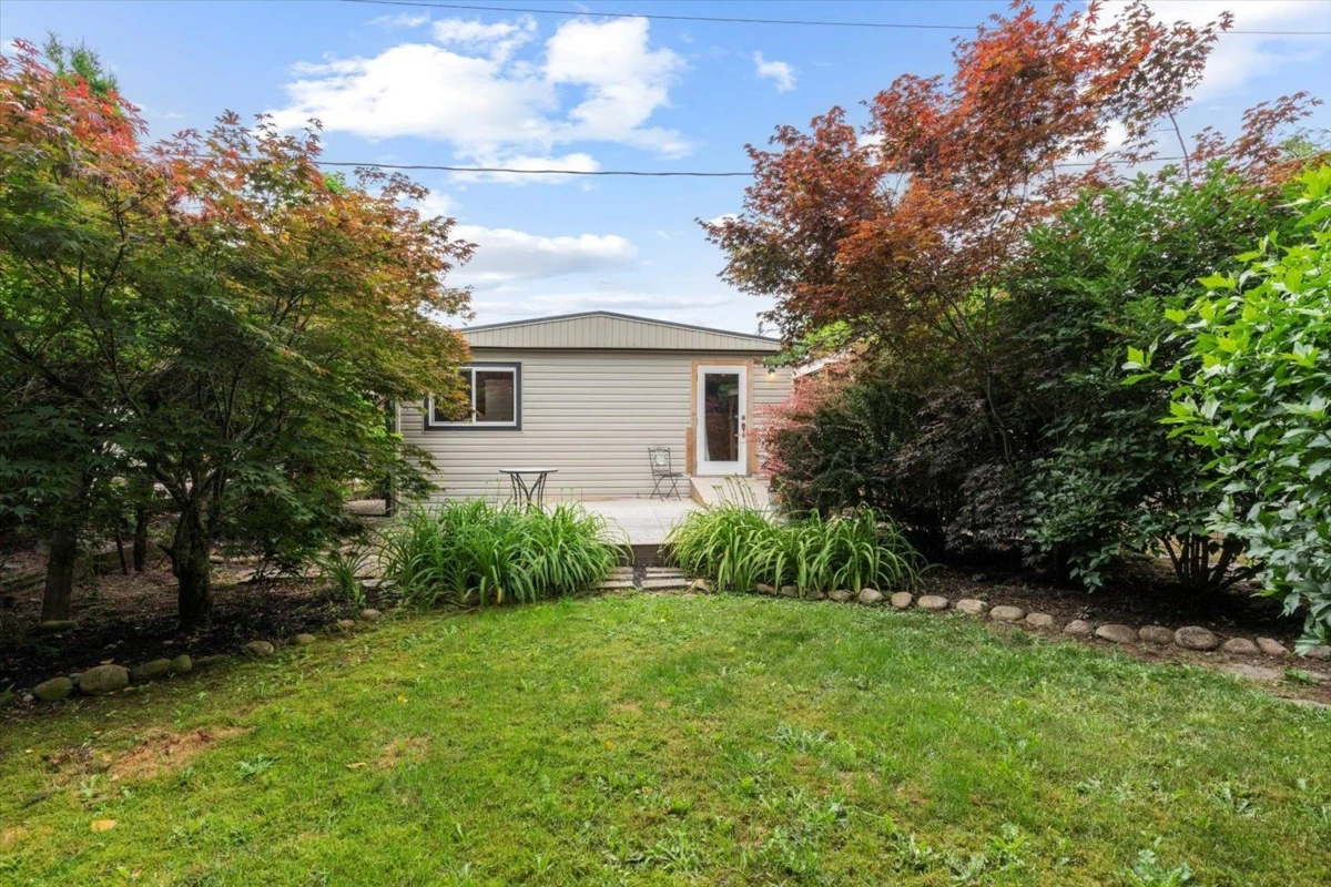 Garden / Landscaping Photo of 15 31313 Livingstone Avenue, Abbotsford, BC