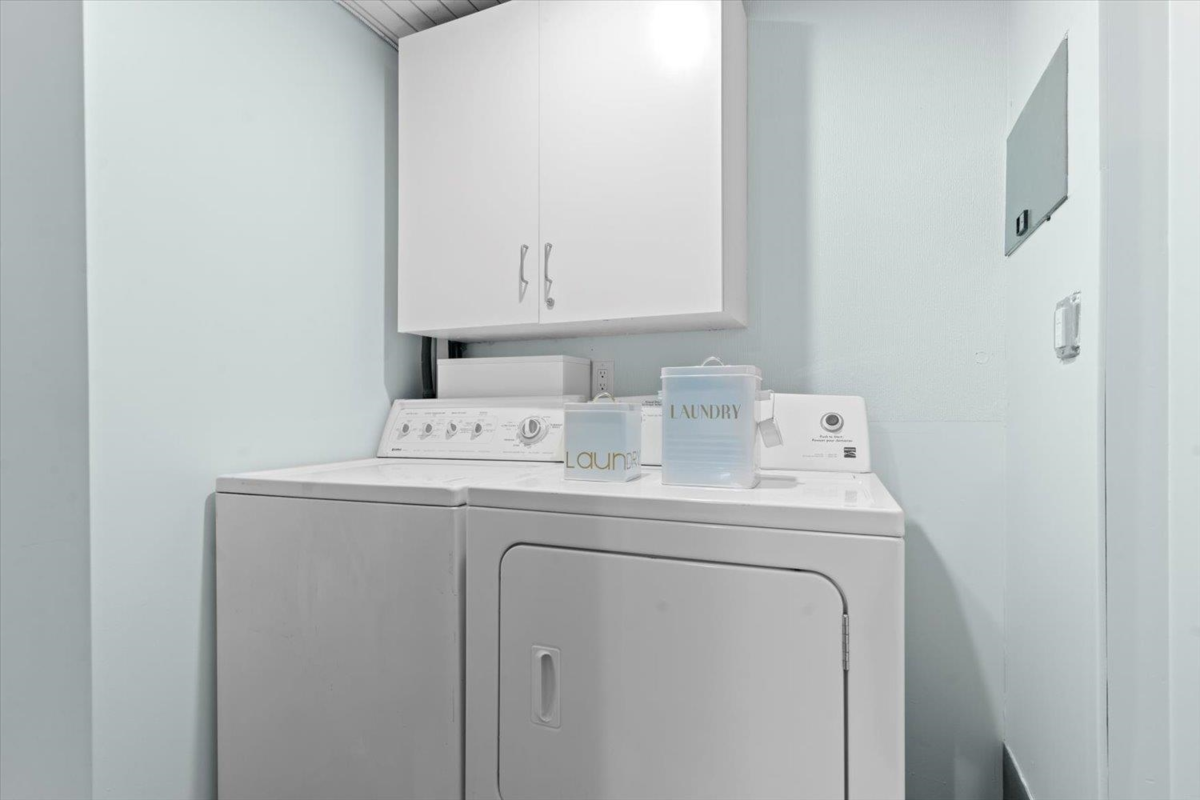 Powder Room Photo of 15 31313 Livingstone Avenue, Abbotsford, BC