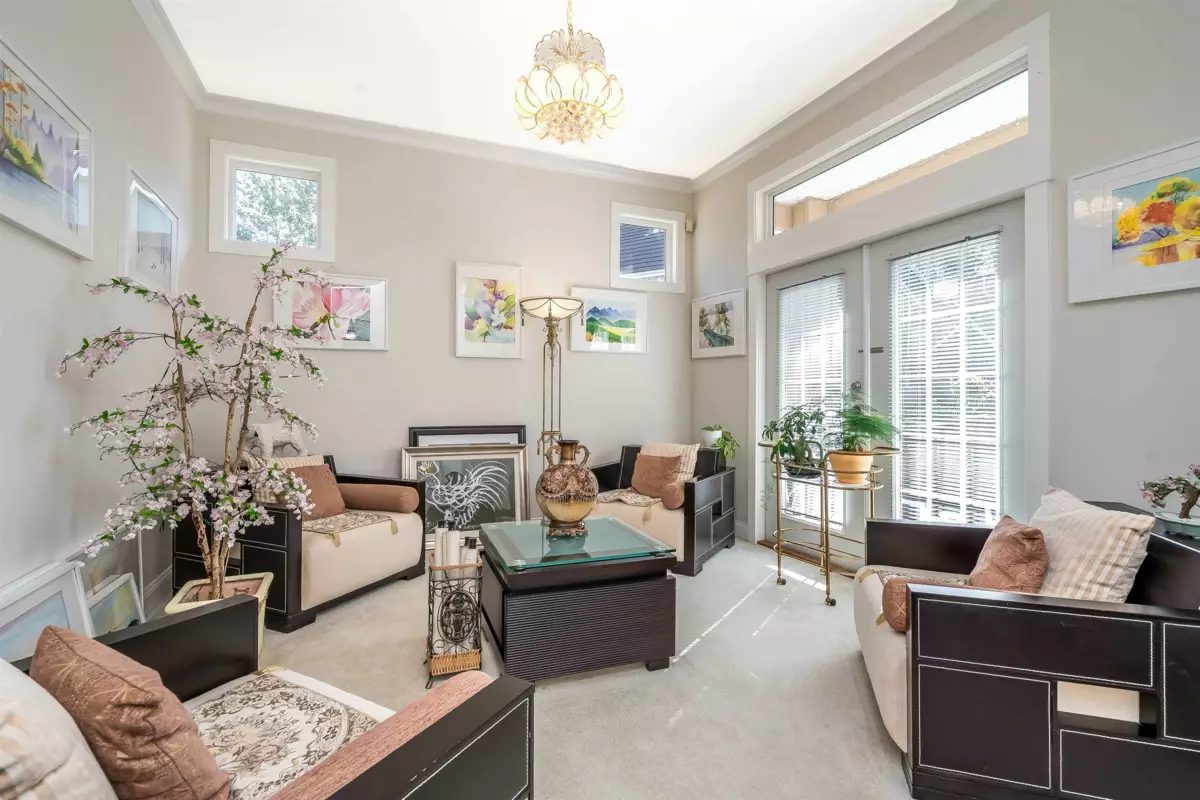 Kitchen Photo of 11455 154a Street, Surrey, BC