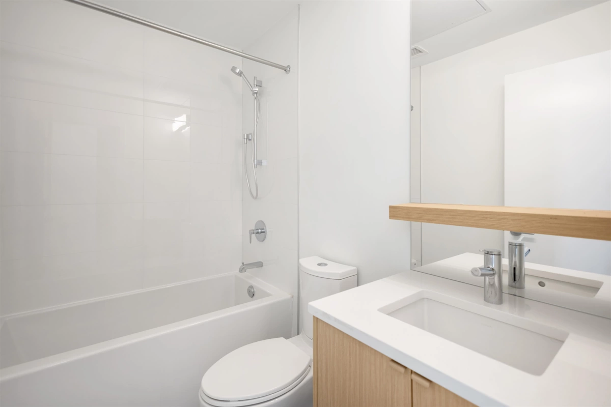 Bedroom 4 Photo of 500 37994 2nd Avenue, Squamish, BC