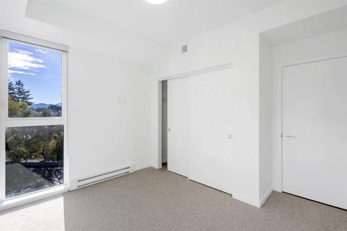 Guest Bathroom Photo of 500 37994 2nd Avenue, Squamish, BC