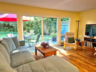 12 5761 Wharf Avenue, Sechelt, BC, Sechelt — Townhouse for sale