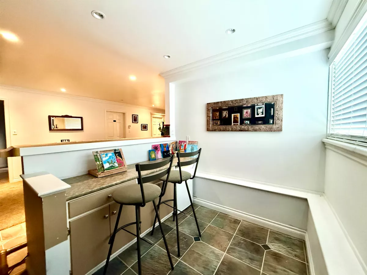 Basement Recreation Room Photo of 47600 Mountain Park Drive, Chilliwack, BC