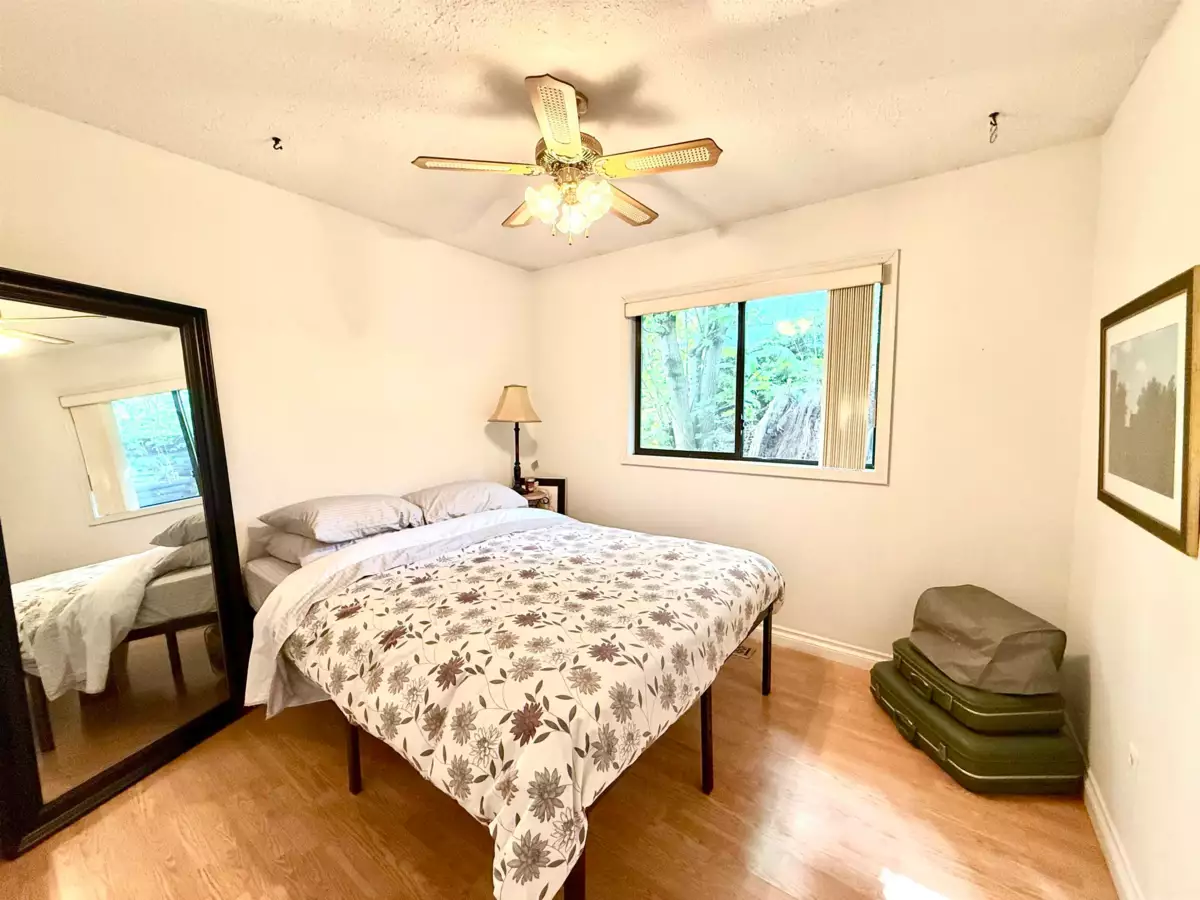 Walk-In Closet Photo of 47600 Mountain Park Drive, Chilliwack, BC