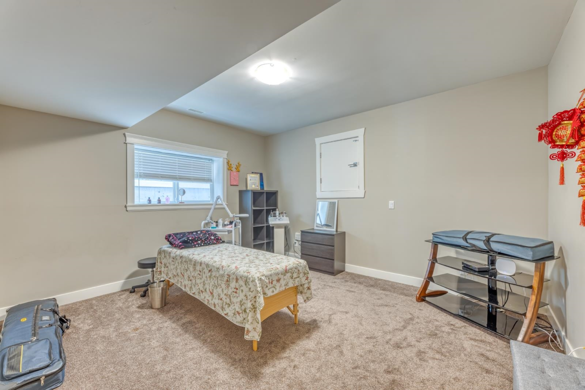 Front Yard Photo of 3420 Pritchett Place, Coquitlam, BC