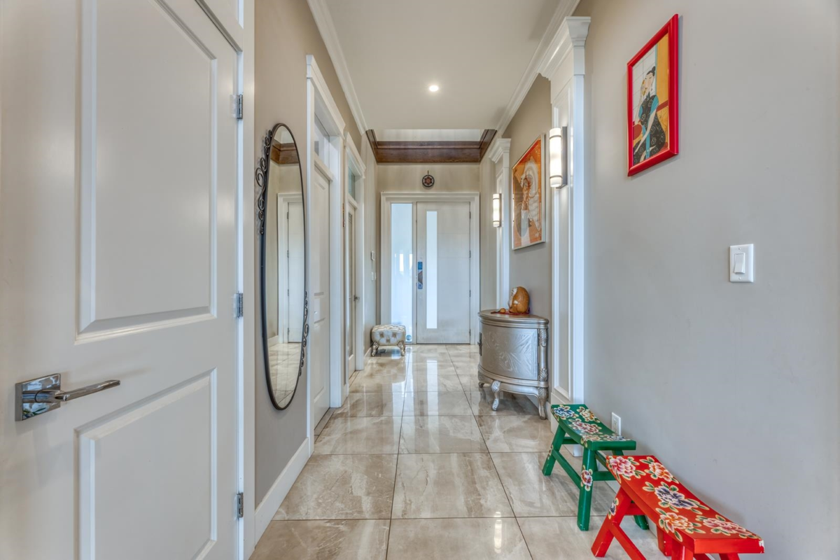 Living Room Photo of 3420 Pritchett Place, Coquitlam, BC