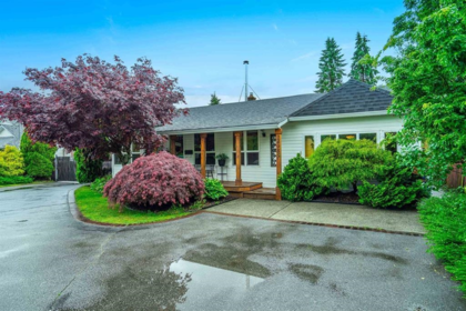24985 Dewdney Trunk Road, Maple Ridge, BC, Maple Ridge — Single Family Residence for sale